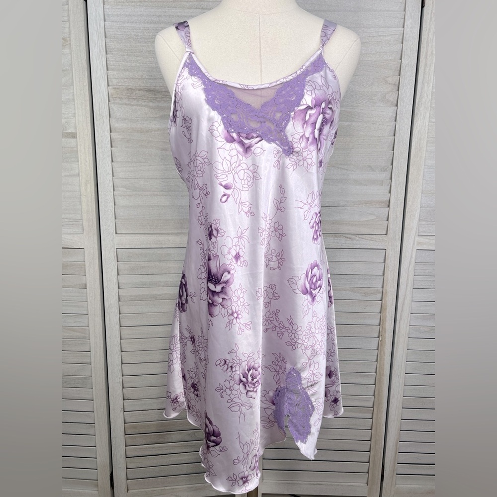 INNER MOST (Sears) Vintage 90's Satin Slip with Lace Purple Floral-Medium